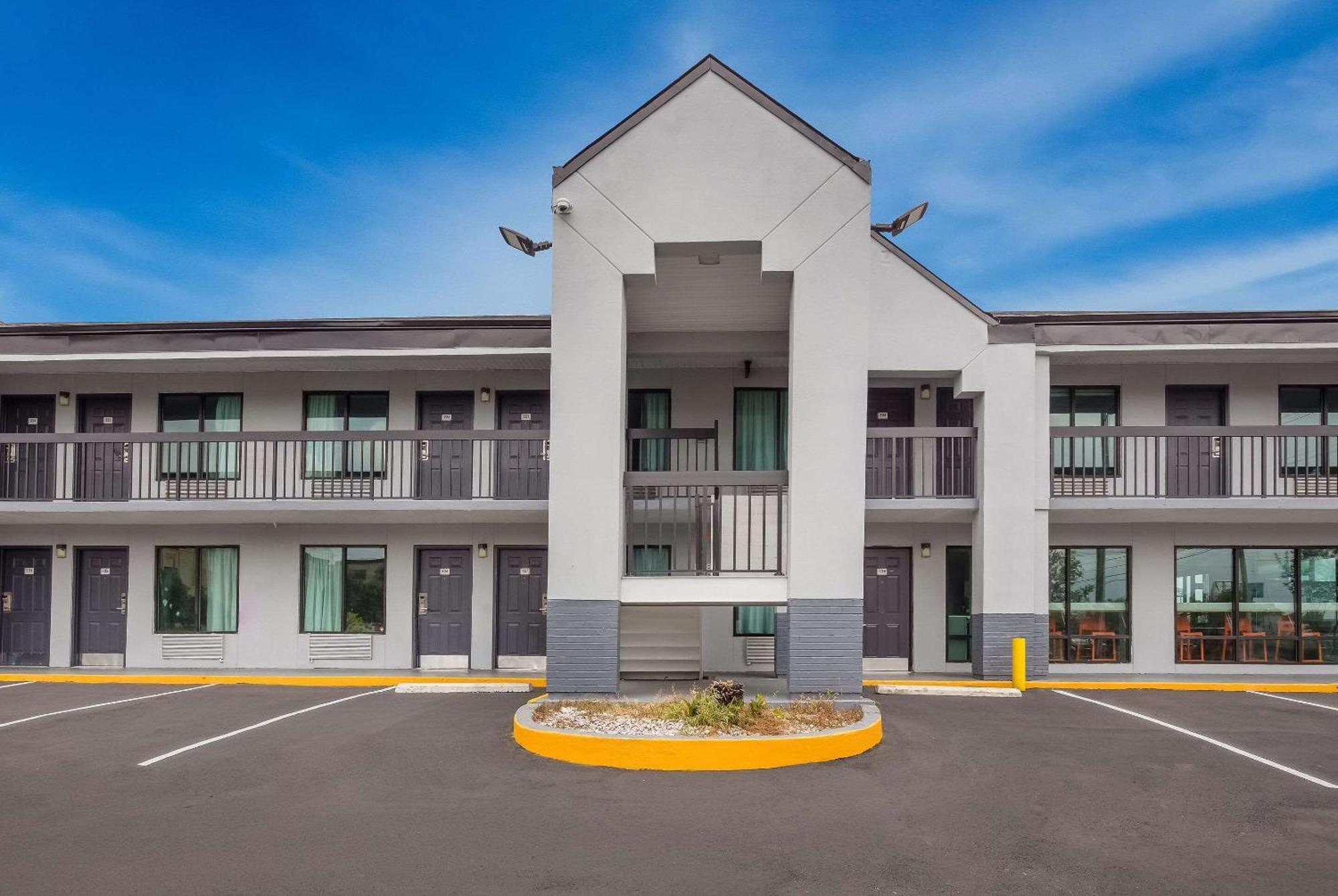Econo Lodge Mobile Exterior foto